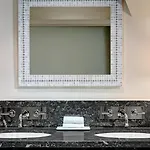 Augustine Hotel, 5*