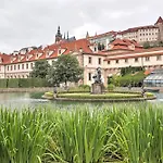 Augustine Hotel, Hotel 5*