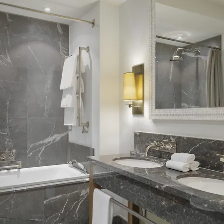 Augustine, A Luxury Collection Hotel, Hotel 5*