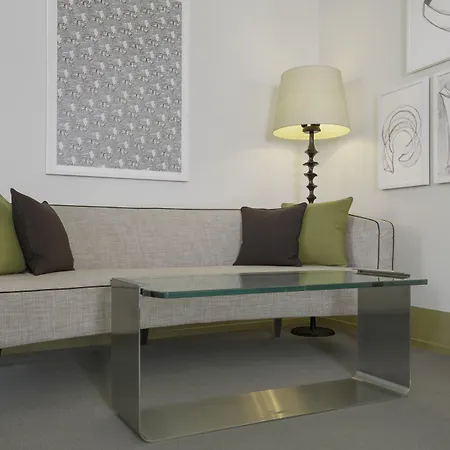Augustine Hotel,