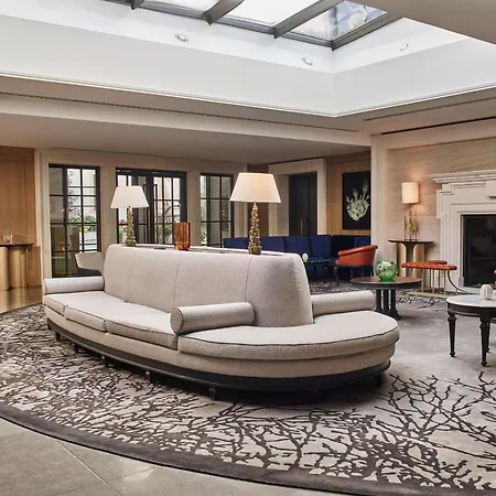 Augustine Hotel,