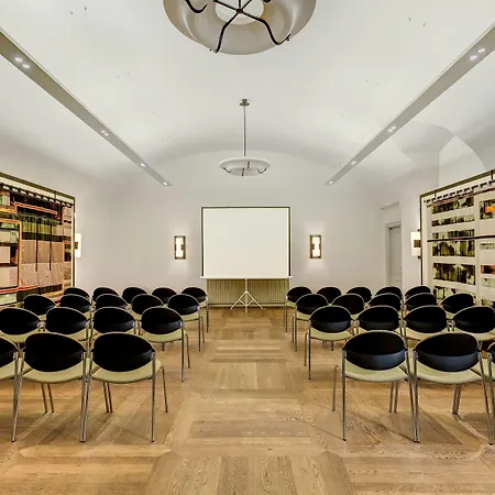 Augustine, A Luxury Collection Hotel, 5* Praag