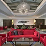 Augustine Hotel, 5*