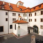 Ξενοδοχείο Augustine Hotel,