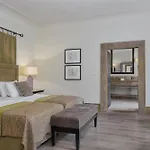 Ξενοδοχείο Augustine Hotel,