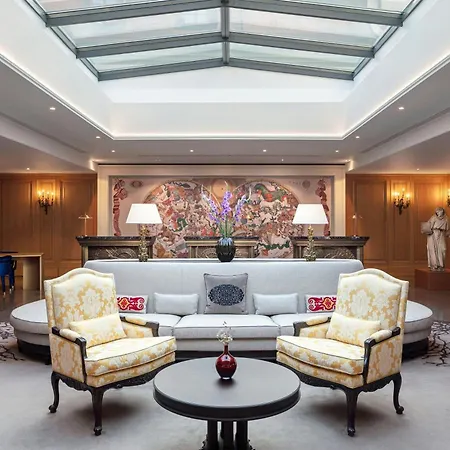 Augustine, A Luxury Collection Hotel, מלון פראג