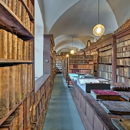 מלון Augustine, A Luxury Collection Hotel, 5*