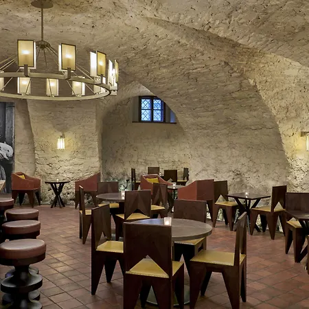 Augustine, A Luxury Collection Hotel, פראג