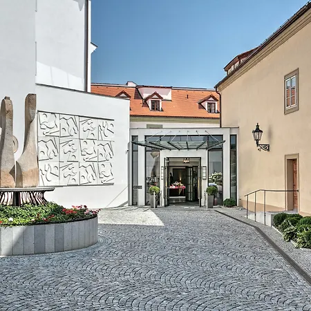 מלון Augustine, A Luxury Collection Hotel, פראג