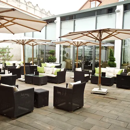 Augustine, A Luxury Collection Hotel, מלון פראג