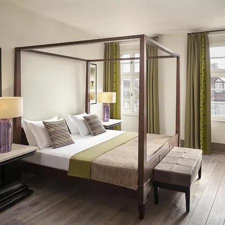 Augustine Hotel, 호텔 프라하