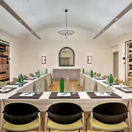 Hotel Augustine Hotel, 5*