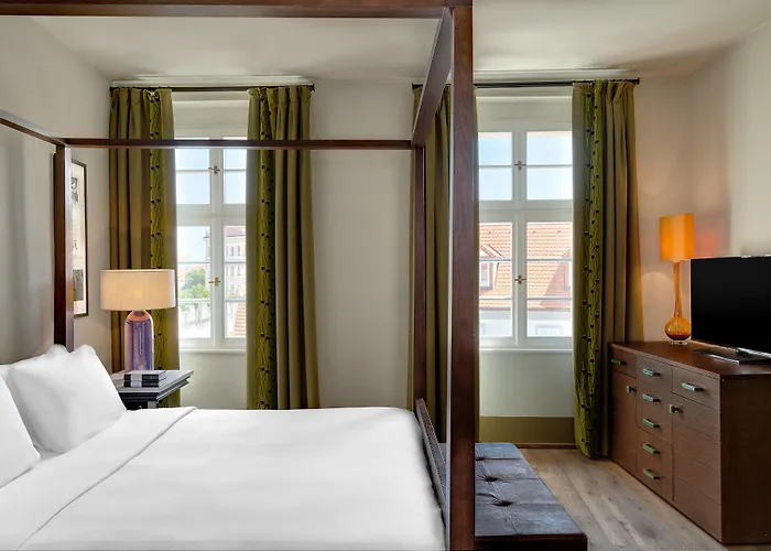 Augustine, A Luxury Collection Hotel, Hotel