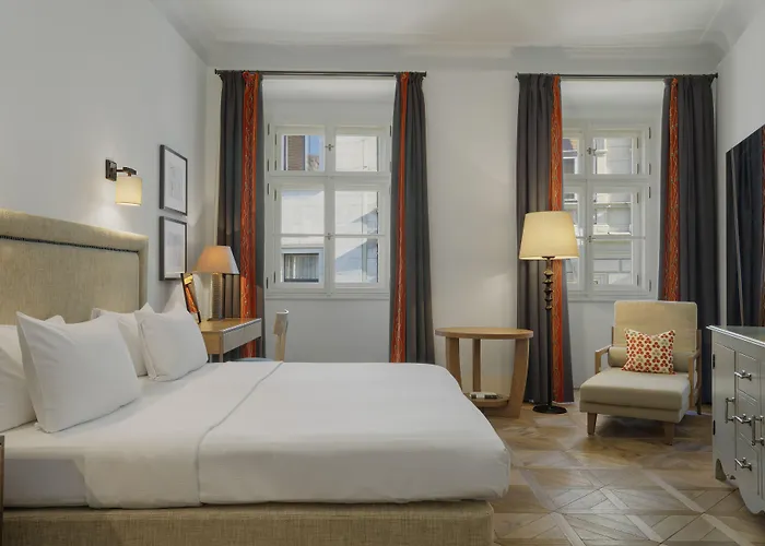 Augustine, A Luxury Collection Hotel, Hotel