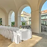 Hotell Augustine Hotel, 5*