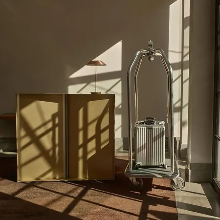 Augustine Hotel,